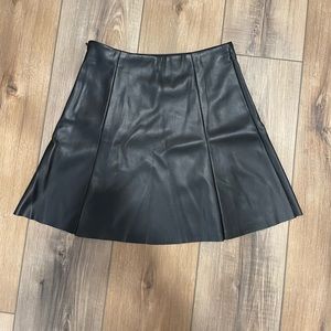 Faux leather Skirt